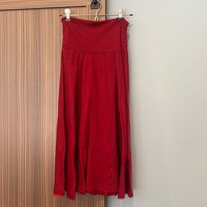 Lux Women’s Flowing Sleeveless Knee-length Dress (or Skirt!)